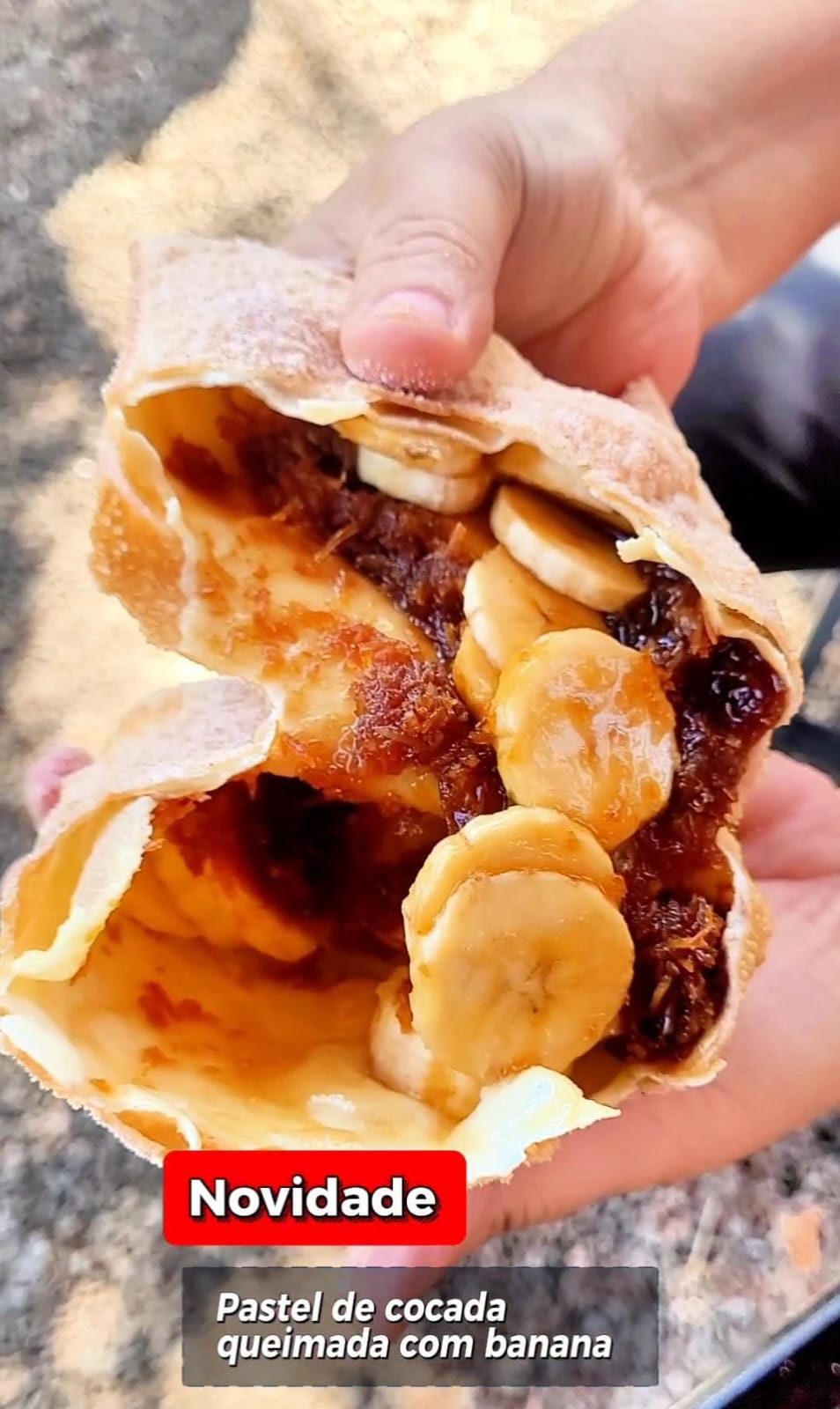 🥥 Pastel Especial de Cocada Queimada com Banana